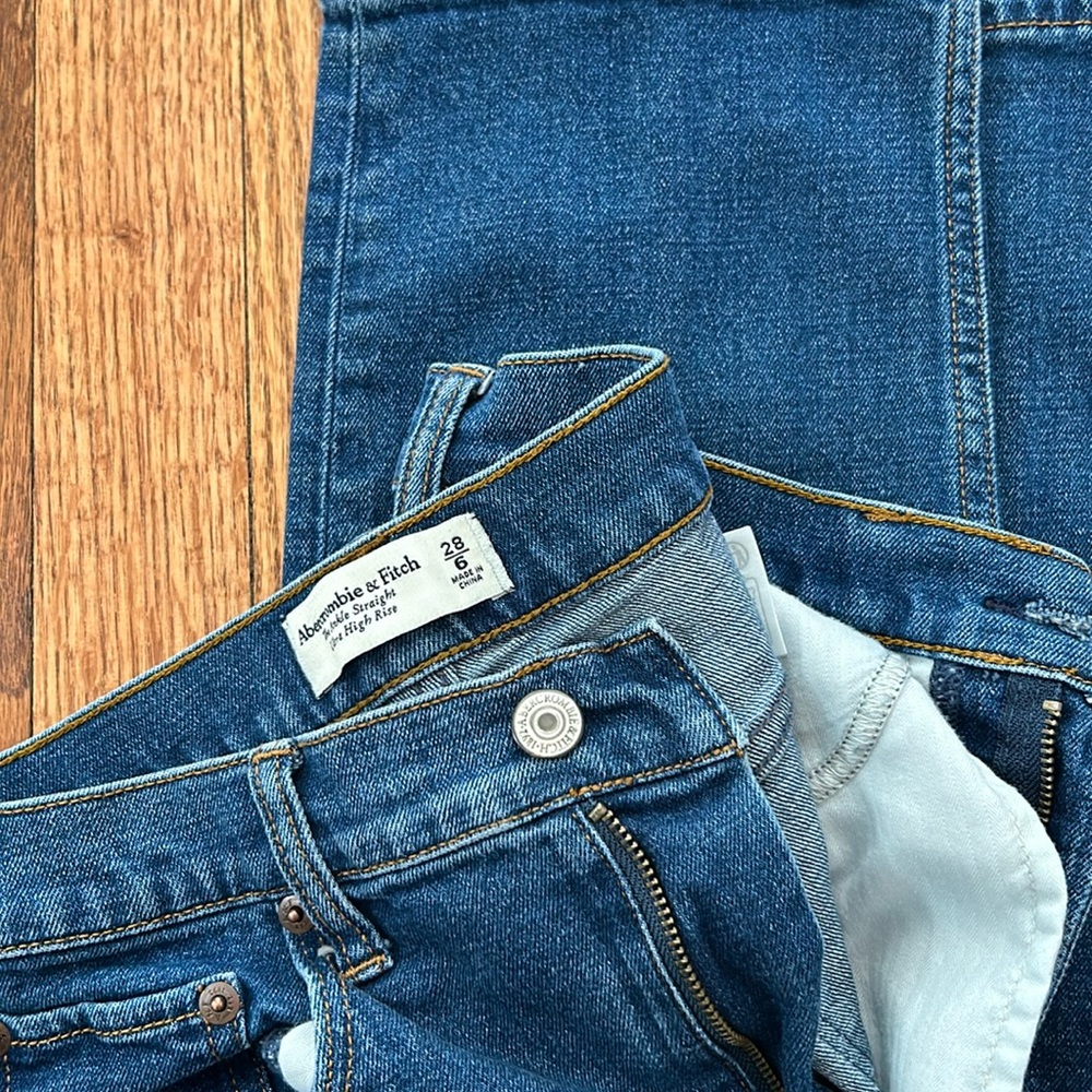 Abercrombie & Fitch Ankle Straight